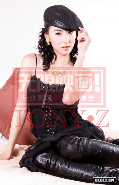 張柏芝嫵媚寫(xiě)真