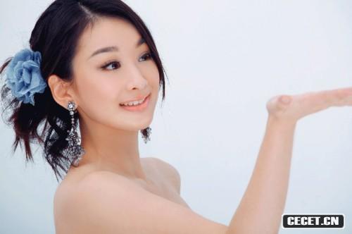 穆婷婷甜美寫(xiě)真