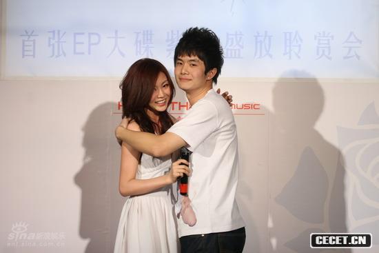 Miumiu鞏新亮與粉絲代表