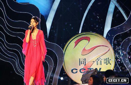 伊能靜續約被贊敬業(yè)