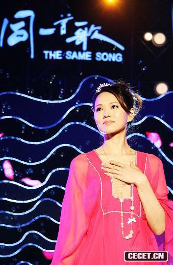 伊能靜續約被贊敬業(yè)