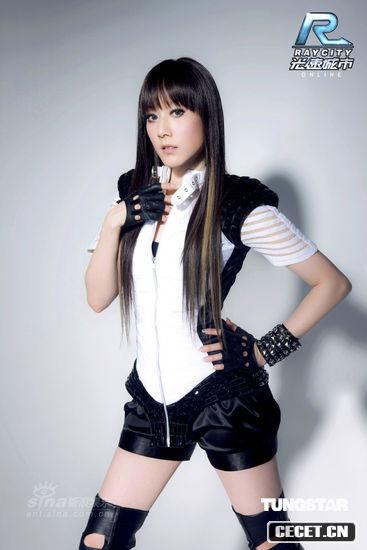 許慧欣為電玩代言