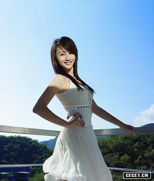 曹穎陽(yáng)光清新完美寫(xiě)真