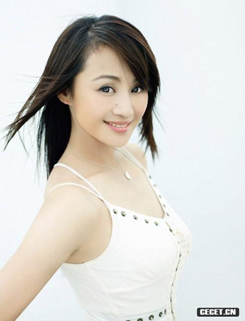 曹穎陽(yáng)光清新完美寫(xiě)真