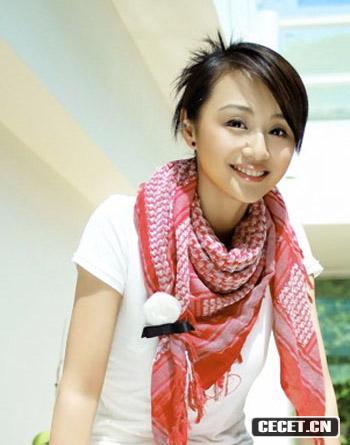 曹穎陽(yáng)光清新完美寫(xiě)真