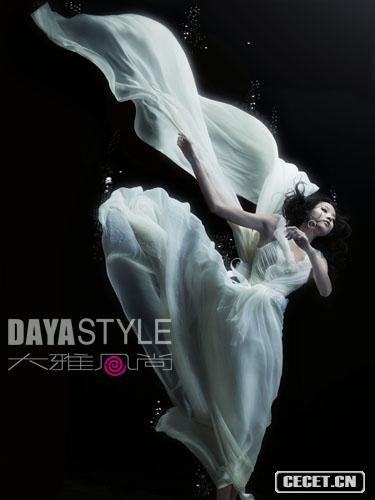 張梓琳婚紗奇幻大片