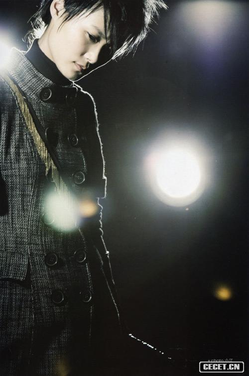 李宇春《我的》酷寫(xiě)真