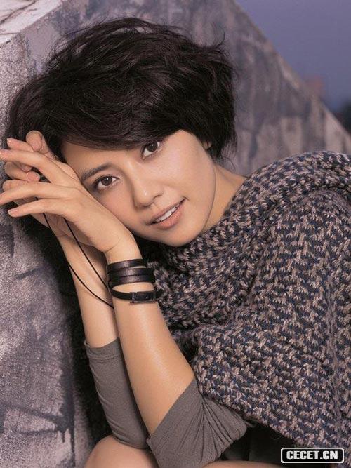 高圓圓綻放成熟氣息