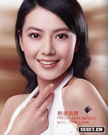 高圓圓拍廣告美艷動(dòng)人