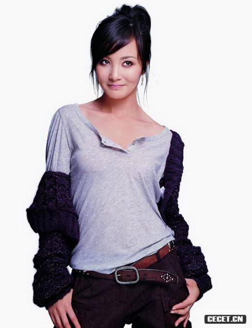 魅力女人陶紅時(shí)尚寫(xiě)真