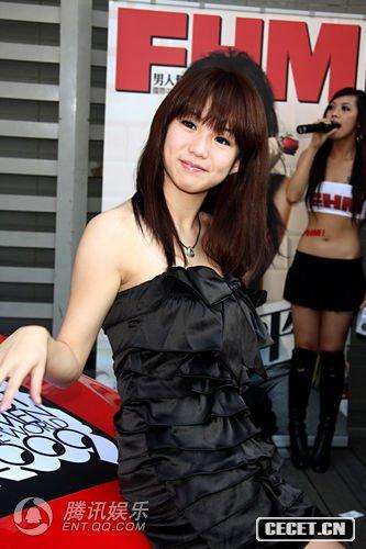 “童顏巨乳”美少女瑤瑤