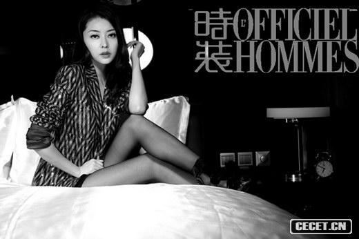 城嫂熊黛林黑白狂野照