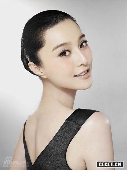 范冰冰性感美肌露背照