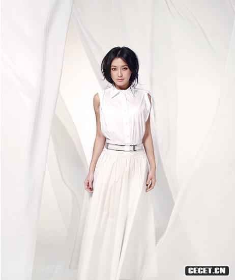 秦嵐拍攝時(shí)尚寫(xiě)真