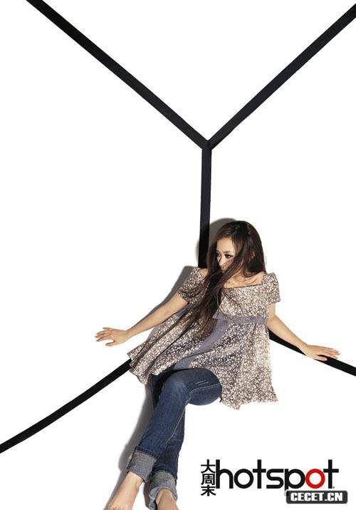 張靚穎狂野享受音樂(lè )