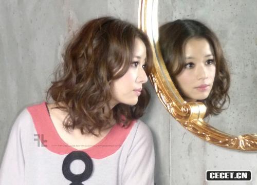 林心如成熟女對鏡自賞