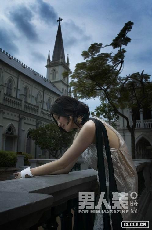 小宋佳男人裝新式性感