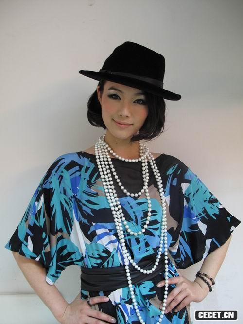 于娜引爵士嘻哈混搭風(fēng)