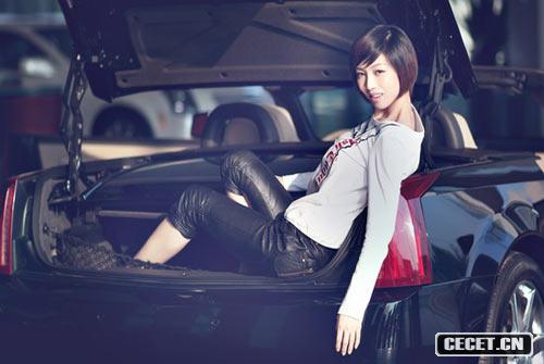 徐菁遙動(dòng)感寫(xiě)真