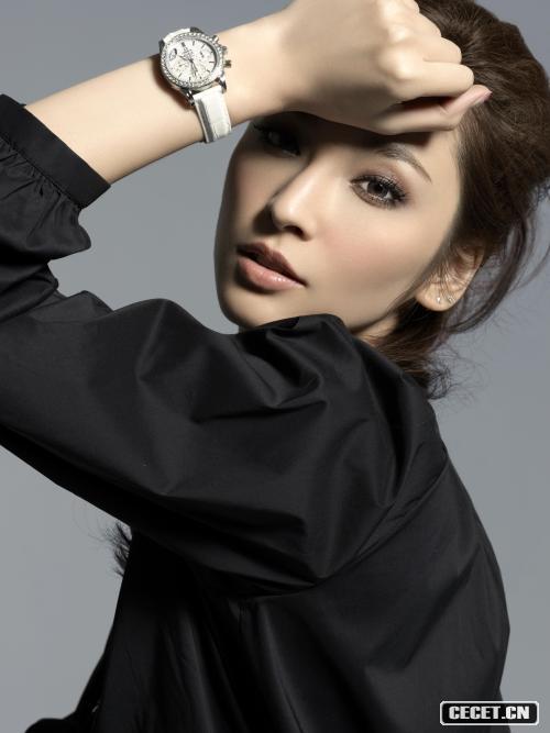 吳佩慈性感挑逗雜志照