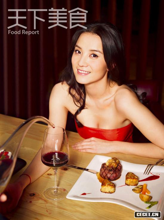 小宋佳邂逅美食多風(fēng)情