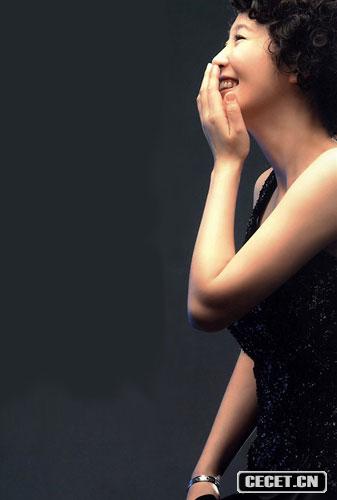 徐帆BOBO頭時(shí)尚寫(xiě)真