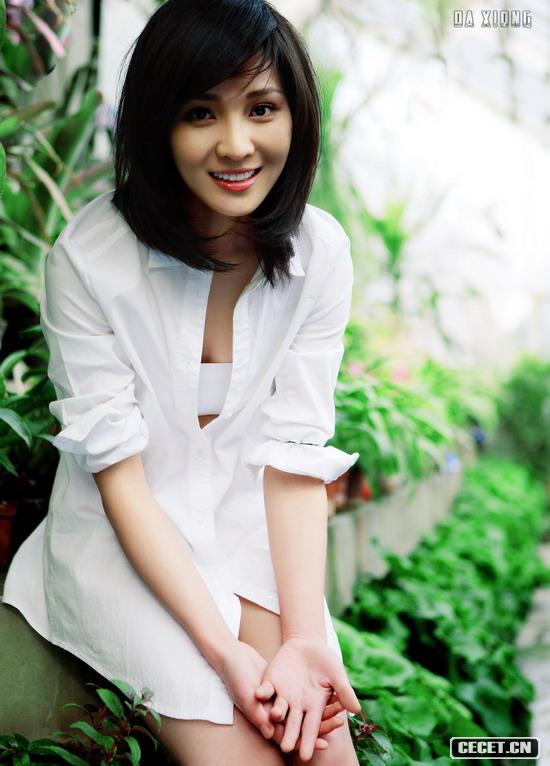 陳蓉純真活潑秀知性美