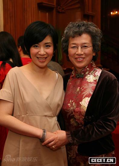 吳君如和沈媽媽