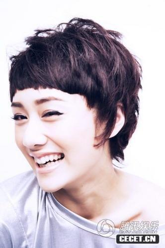 劉蕓清爽BOB頭曝光