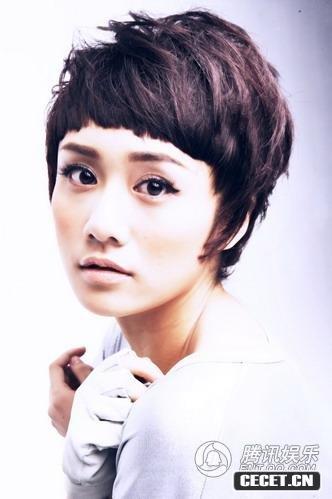 劉蕓清爽BOB頭曝光