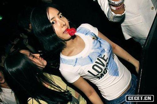 韓國爆出艷照門(mén)