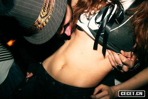 韓國爆出艷照門(mén)