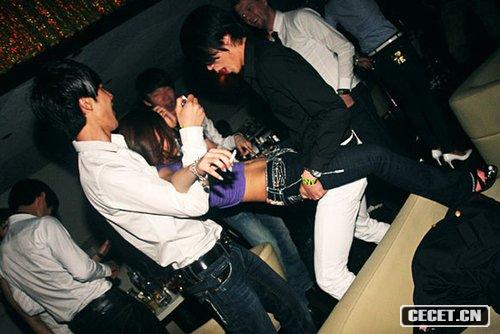 清潭洞夜店照片