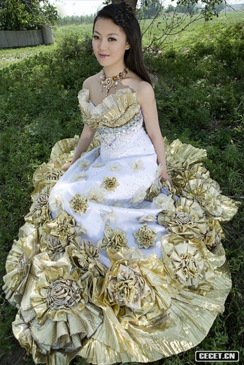 歌手常思思唯美寫(xiě)真