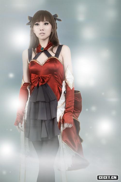 徐顥菲美艷的角色扮演