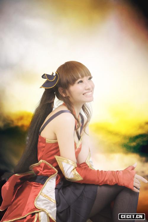 徐顥菲美艷的角色扮演