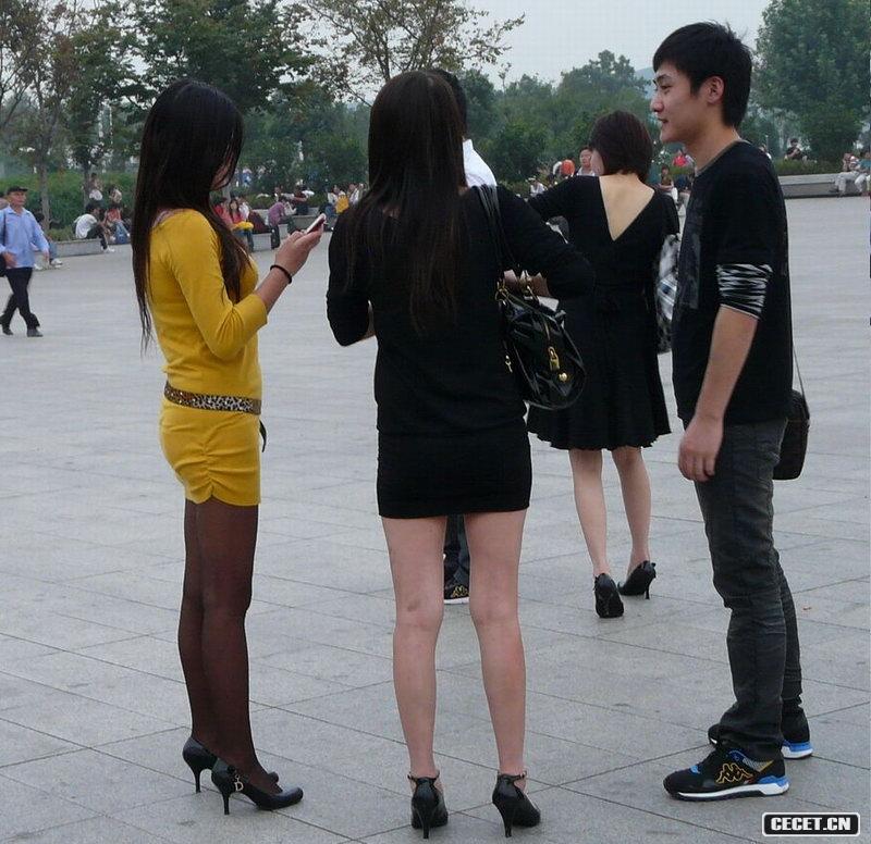 長(cháng)腿美女三人行