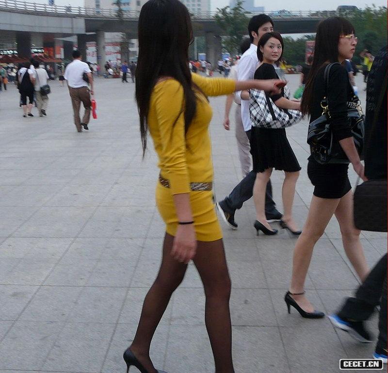 長(cháng)腿美女三人行