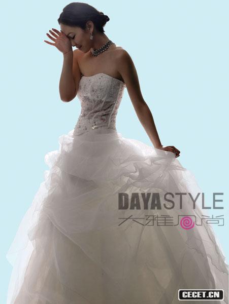 范文芳婚紗寫(xiě)真變嬌娘