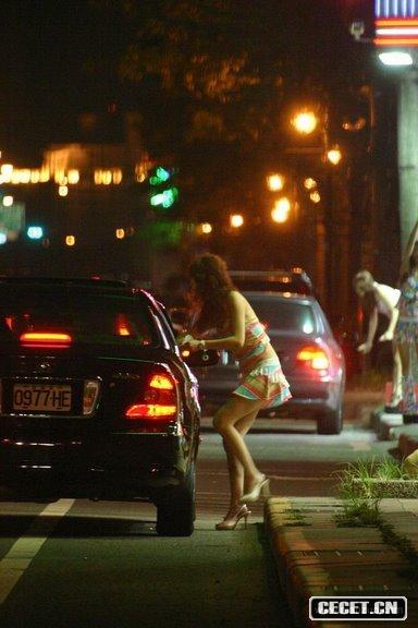 臺灣街頭的檳榔西施