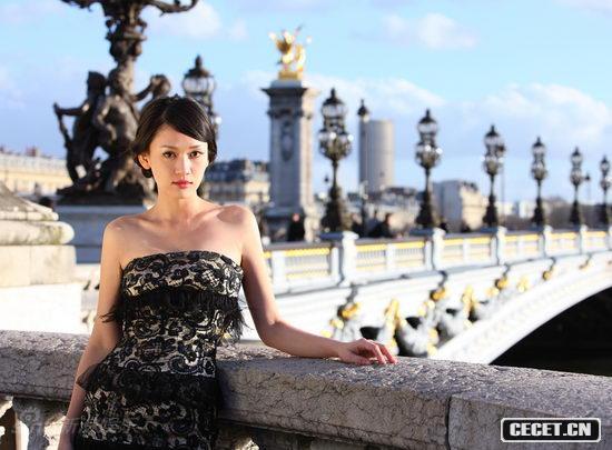 陳喬恩寫(xiě)真展法國風(fēng)情