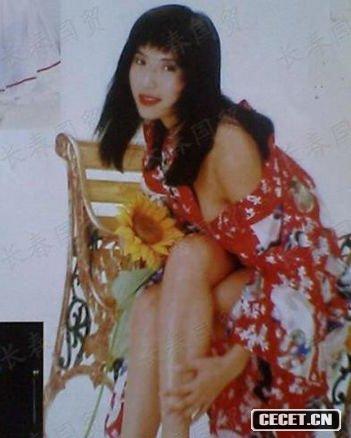 楊二成名前美艷照曝光