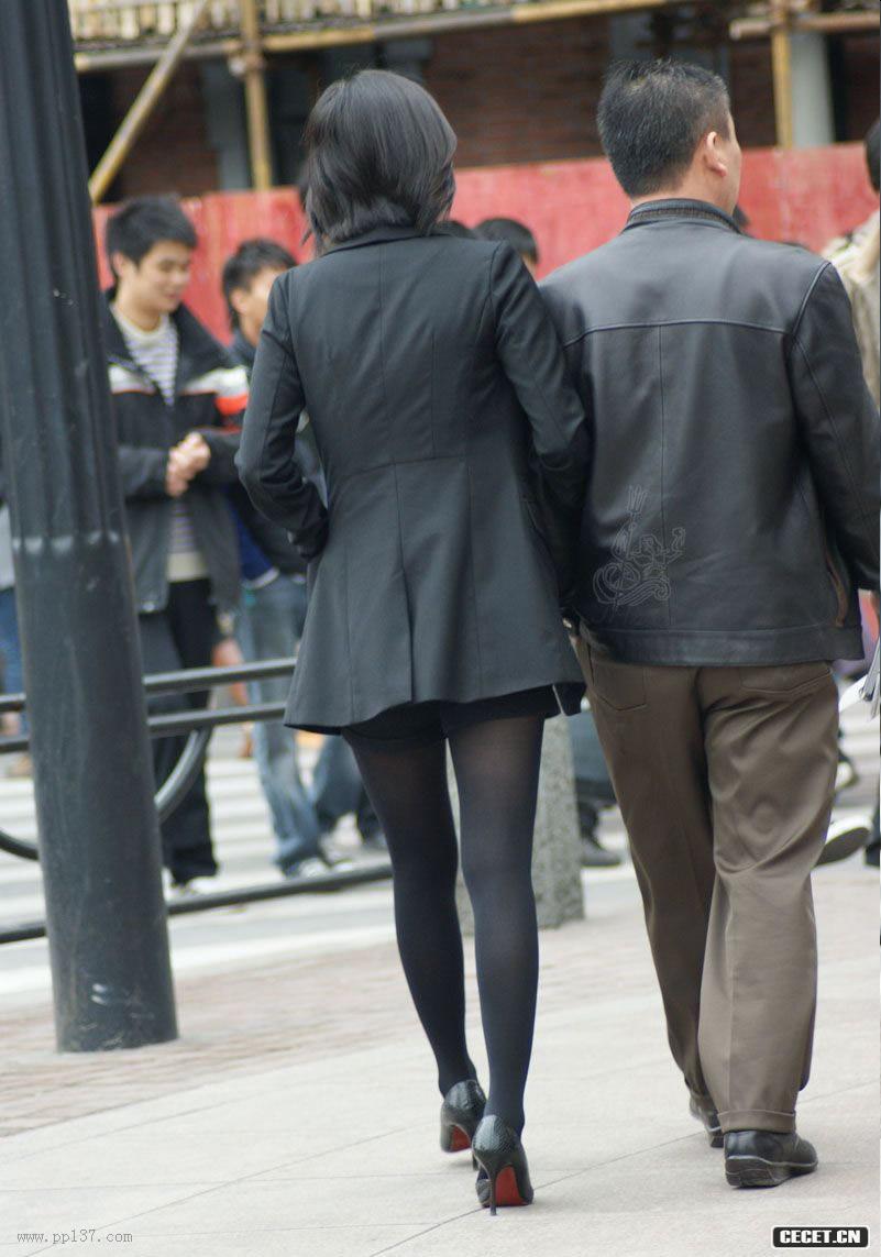 大冬天的穿絲襪不冷嗎