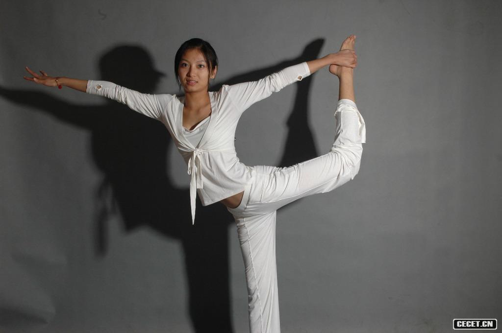 練瑜伽的舞蹈老師