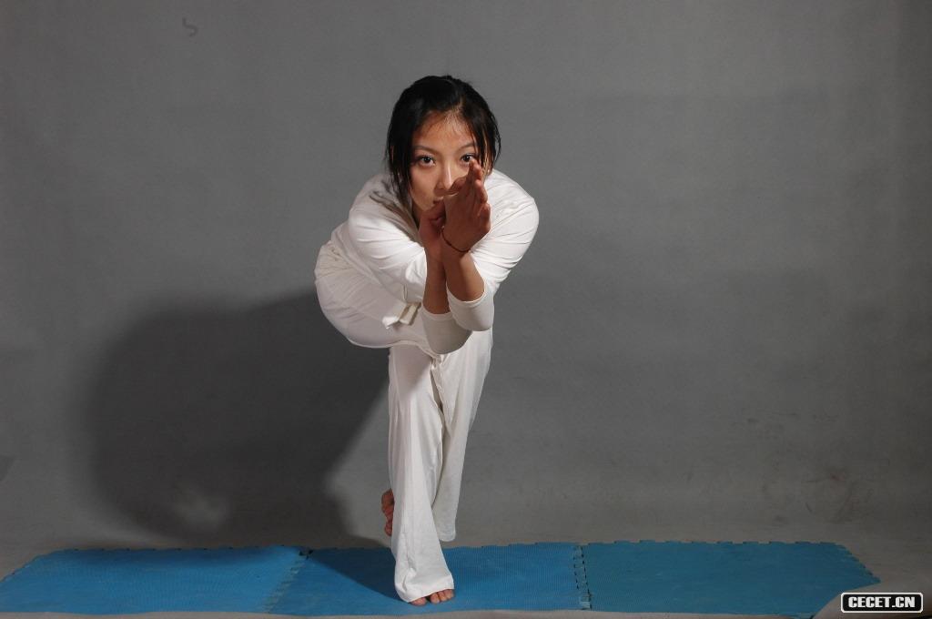 練瑜伽的舞蹈老師