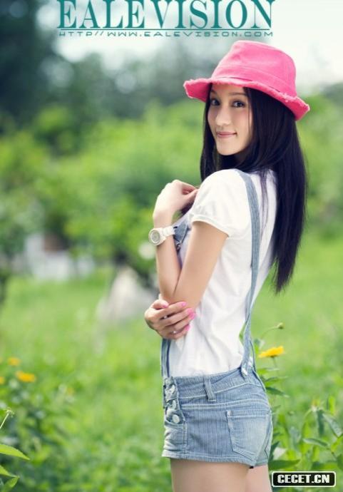 陽(yáng)光清純的大學(xué)MM