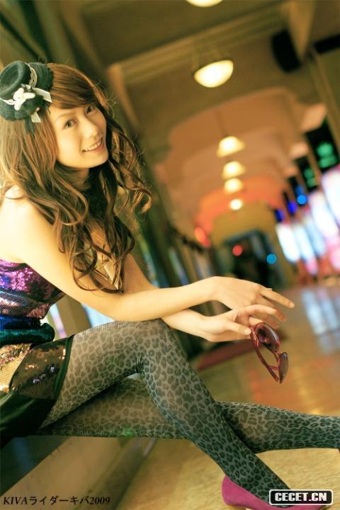 性感可愛(ài)美女街頭照