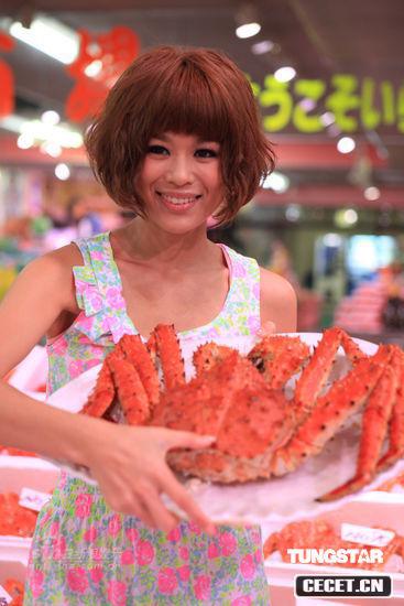 胡杏兒港姐日本出外景