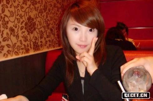 美女真人自拍秀