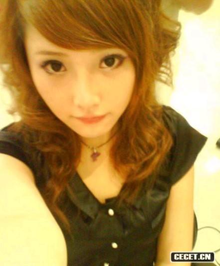 美女真人自拍秀